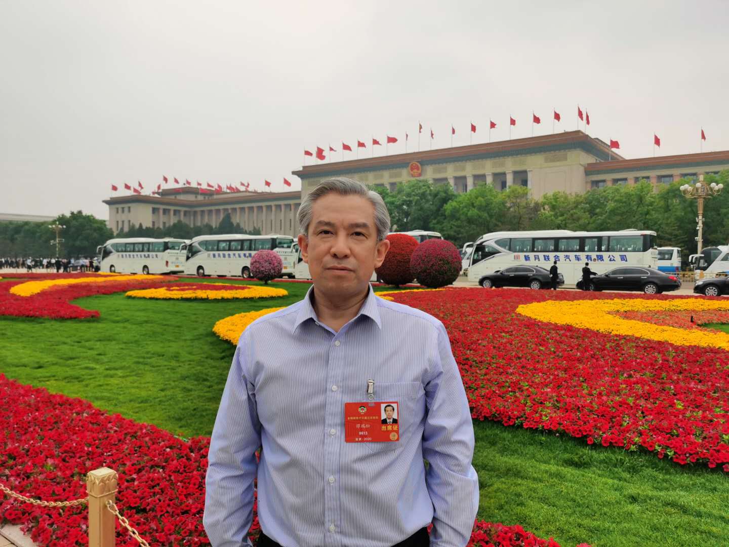 3.全国政协委员、华体会（中国）董事长、党组书记谭瑞松